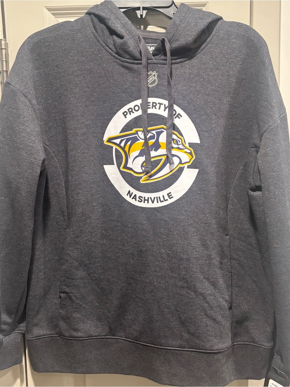 NHL Fanatics Men’s Size Medium Nashville Predators Gray Pullover Hoodie